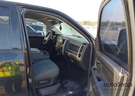 2017 Ram 2500 Tradesman 4X4 6'4 Box из США, поврежденный, VIN 3C6UR5CJ9HG612186